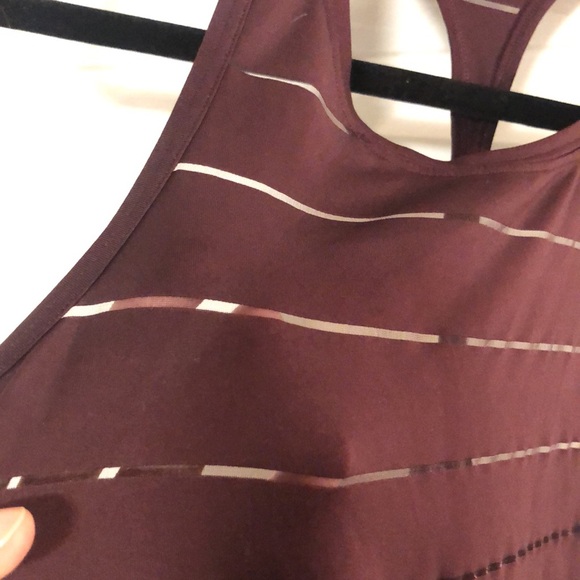 Athleta burgundy striped racerback work out top - Picture 4 of 10